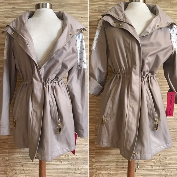 Betsey Johnson Jackets & Blazers - Betsey Johnson Eyelet Trim Anorak Jacket